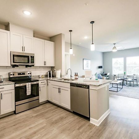 The Vantage Apartments By Barsala Cape Coral Eksteriør billede