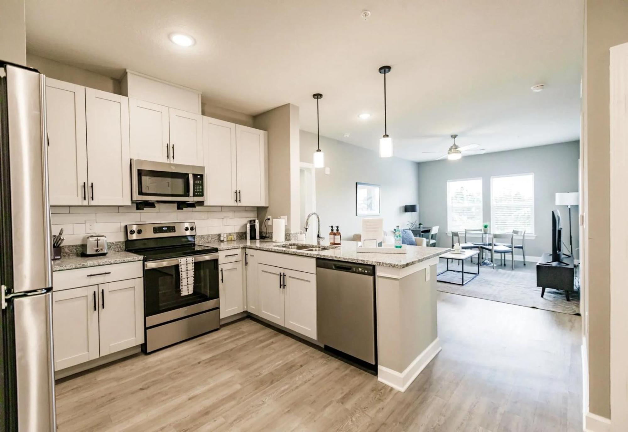 The Vantage Apartments By Barsala Cape Coral Eksteriør billede